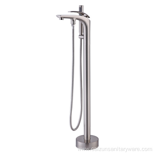 Freestanding Bathtub Faucet in Brushed Nickel